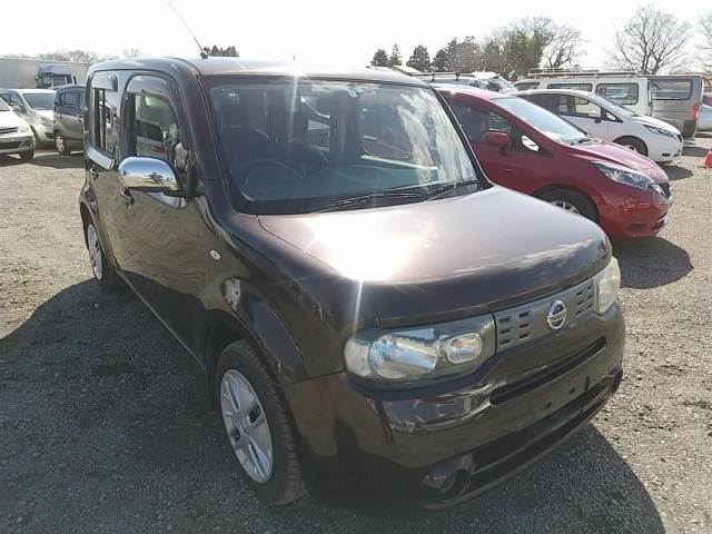 2012 NISSAN CUBE